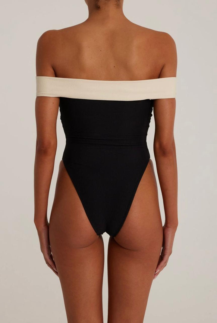 Mercia One Piece - Serena Studio